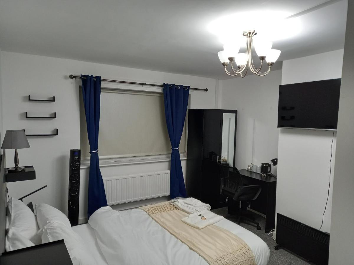 Cozzy Bed & Breakfast Manchester